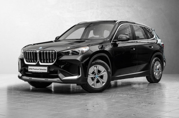 xDrive30 Fully Charged (K)