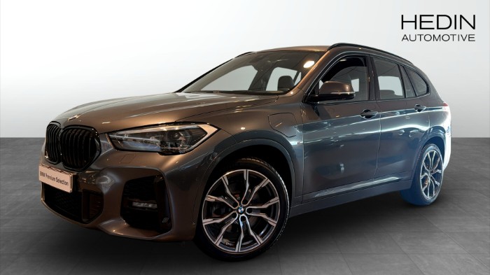 xDrive25e M-Sport Elstol Navigation Drag