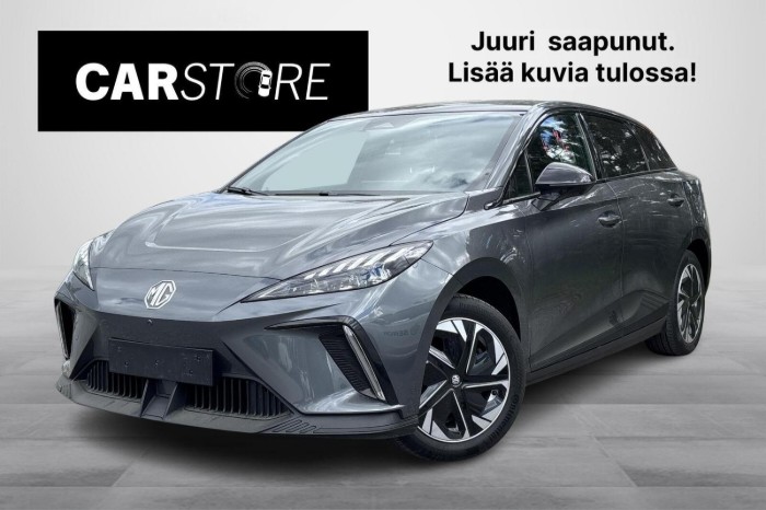 Luxury// 360°-kamera / Lämpöpumppu / Adapt. vakkari / Sähköpenkki / LED-valot / CarPlay //
