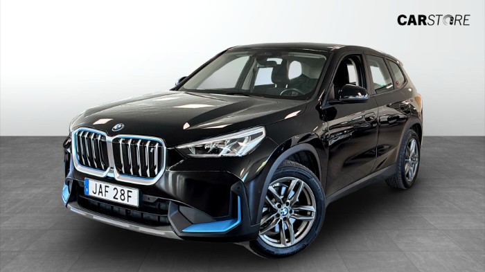 XDRIVE30 306HK KAMERA NAVI MOMS