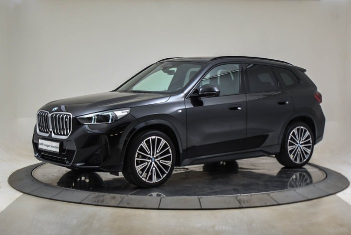 xDrive30 Fully Charged