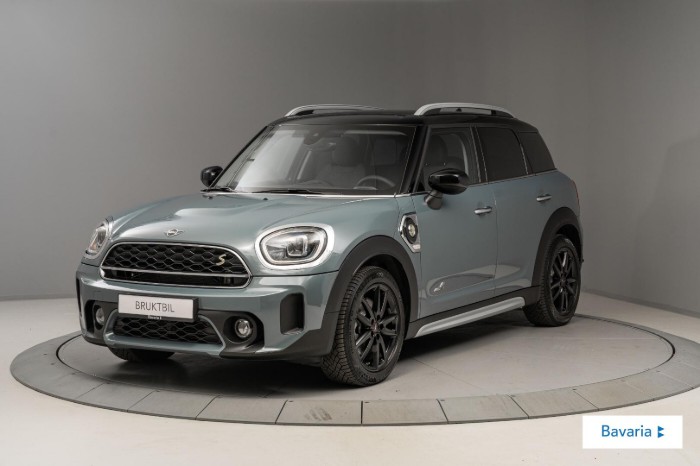 Cooper SE All4 Essential