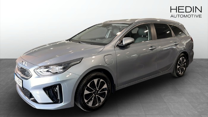 SW PHEV ADVANCE PLUS / DRAGKROK