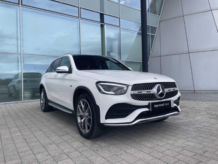 2.0 GLC300e 13.5kWh AMG Line (Premium Plus) SUV 5dr Petrol Plug-in Hybrid G-Tronic+ 4MATIC Euro 6 (s/s) (333 ps)