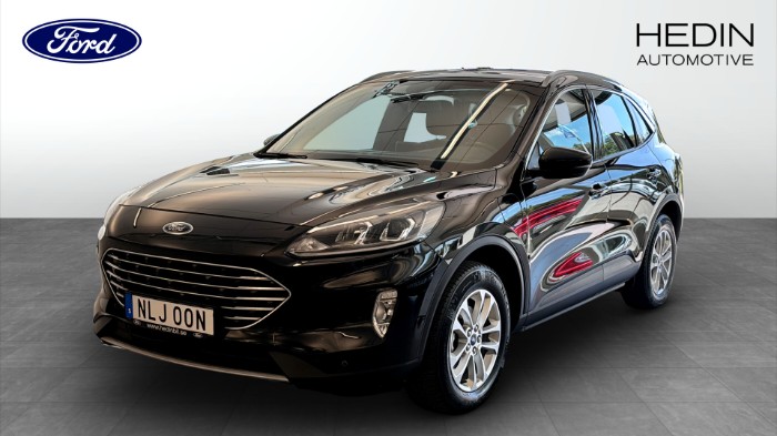 KUGA 2023 TITANIUM / Privatleasing 3995kr