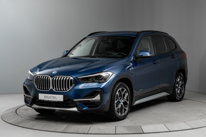xDrive25e