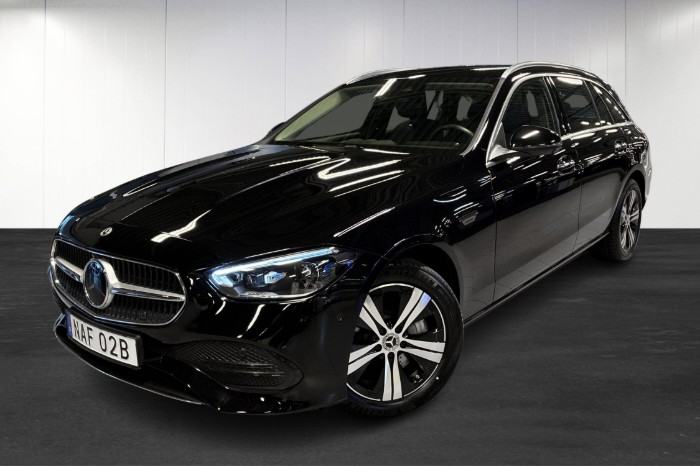 300 e 9G-Tronic | Avantgarde | 360 | Minnespaket | Navi |