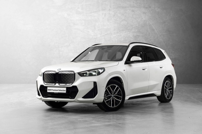 xDrive30 Fully Charged (K)