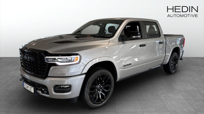 1500 Limited Night Edition Hurricane 540hk