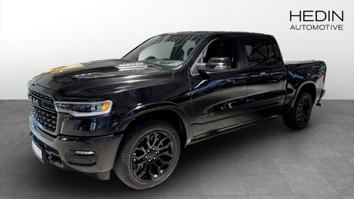 1500 Limited Night Edition Hurricane 540hk