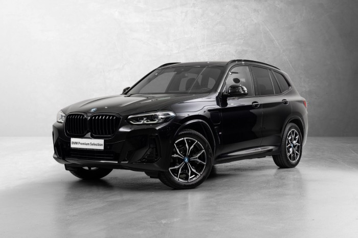 xDrive30e