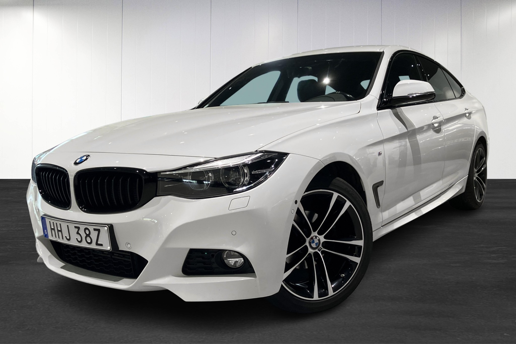 BMW 3 Series 2019