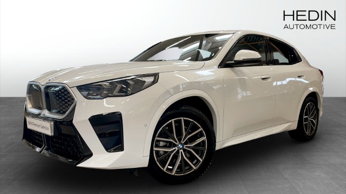 iX2 xDrive30 M-Sport Rattvärme Drag