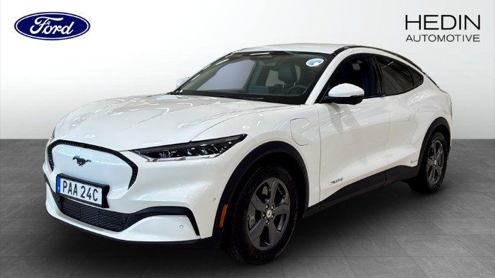 MUSTANG MACH-E RWD STANDARD RANGE (70 KWH) 269 HK RWD STANDARD RANGE (70 KWH) Teknikpaket