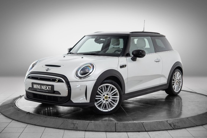 Cooper SE Maximise 3-d