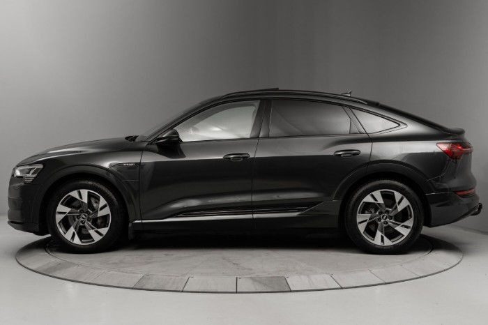 55 Sportback Advanced Business
