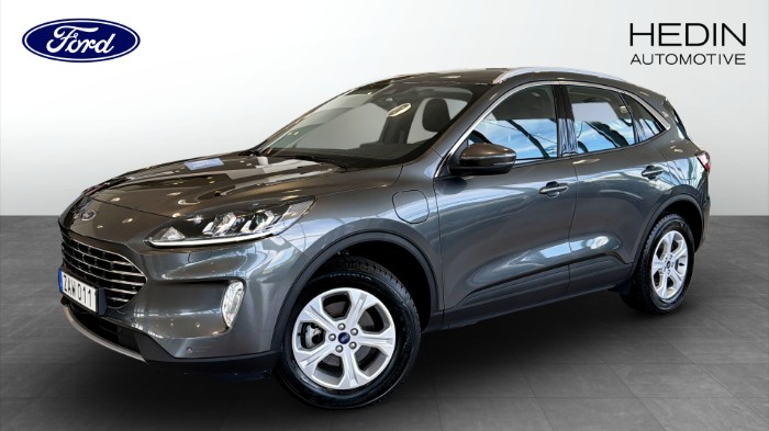 Titanium 2.5 Plug-In Hybrid 225HK Vinterpaket Carplay