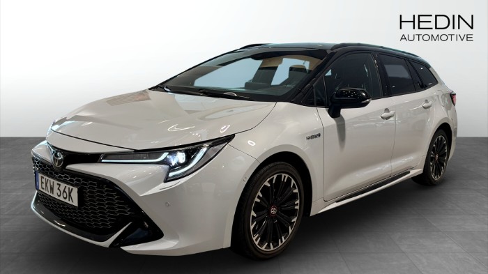 Hybrid Touring Sports e-CVT | 122hk