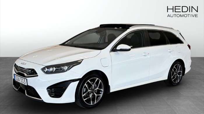 ADVANCE PLUS / KIA GODKÄND / PANO / NYSERVAD