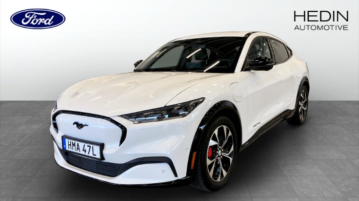 AWD, STANDARD RANGE (70 KWH) 269 HK