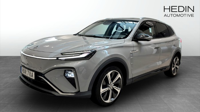 Luxury | 70kWh | 180hk | 360kam | Pano | Laddkort 15 000:-