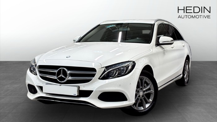 220 d T 4MATIC Avantgarde Drag MoK Kamera