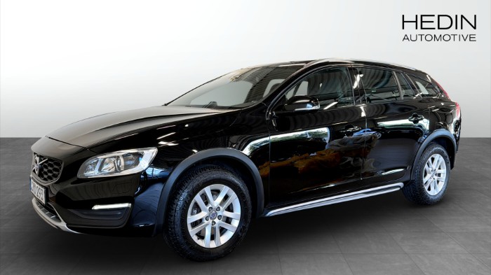 D4 AWD 190hp Momentum Business Edition