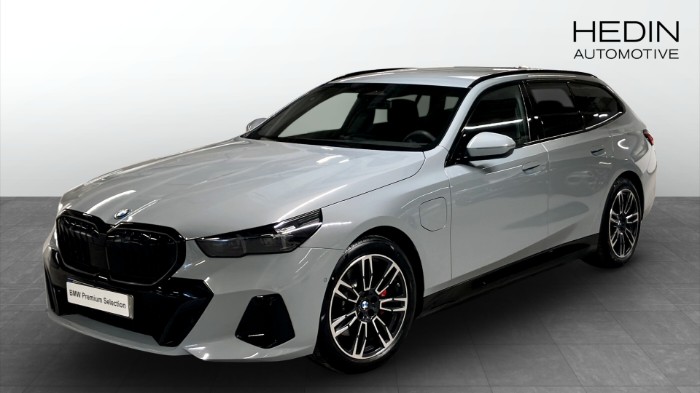 xDrive Touring H/K ljud, M sport Pro