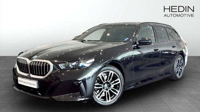 xDrive Touring M sport, Dragkrok, Rattvärme