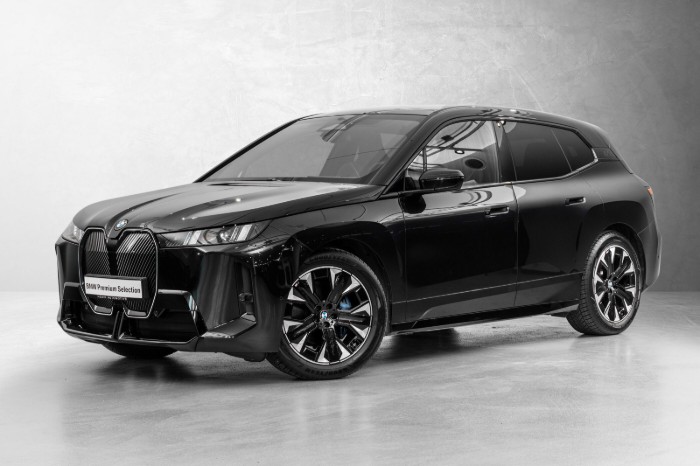 xDrive60 Fully Charged M Sport (K)