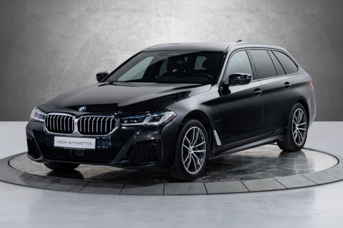 530e xDrive Touring eDrive M Sport (K)