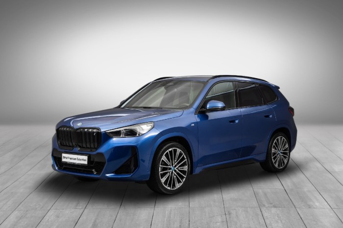 xDrive30 Fully Charged (K)