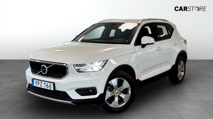 D4 AWD Momentum Värmare Keyless