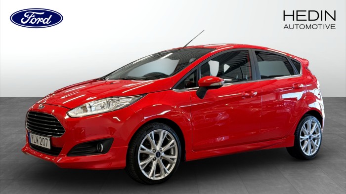 FIESTA 1.0 EcoBoost 100hk *SOMMARKAMPANJ* Titanium P-Sensor Bluetooth