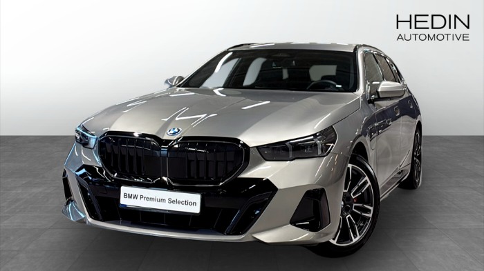 xDrive Touring