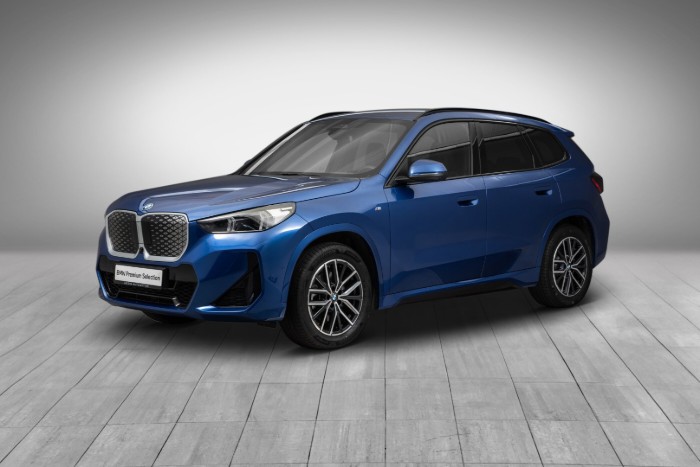 xDrive30 Fully Charged Premium E. (K)