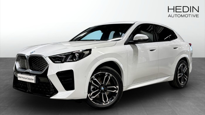 iX2 xDrive30 M sport Backkamera Drag
