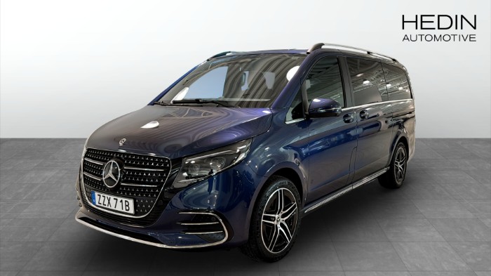 300 D 4MATIC AMG Värmare Drag 7-sits Burmester