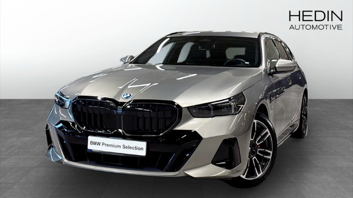 xDrive Touring