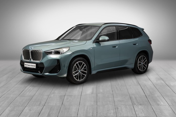 xDrive30 Fully Charged Premium E. (K)