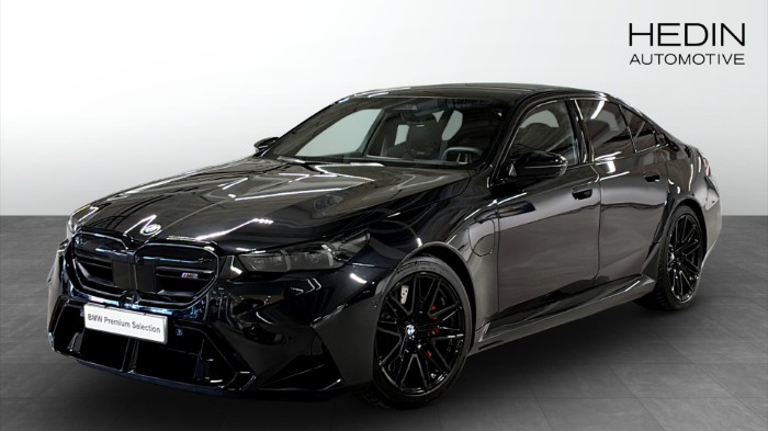 M5 Sedan Pano B&W 360 HUD DAP