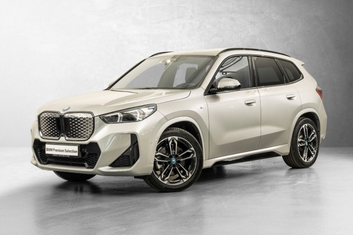 xDrive30 Fully Charged Premium E. (K)
