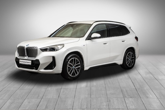 xDrive30 Fully Charged Premium E. (K)