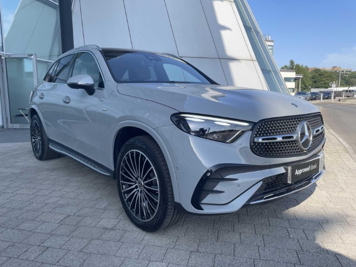 2.0 GLC300e 31.2kWh AMG Line (Premium Plus) SUV 5dr Petrol Plug-in Hybrid G-Tronic+ 4MATIC Euro 6 (s/s) (313 ps)