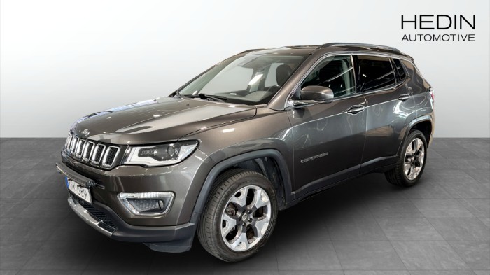 2.0 4WD Automat, Navigation, Limited, 140hk, 2017