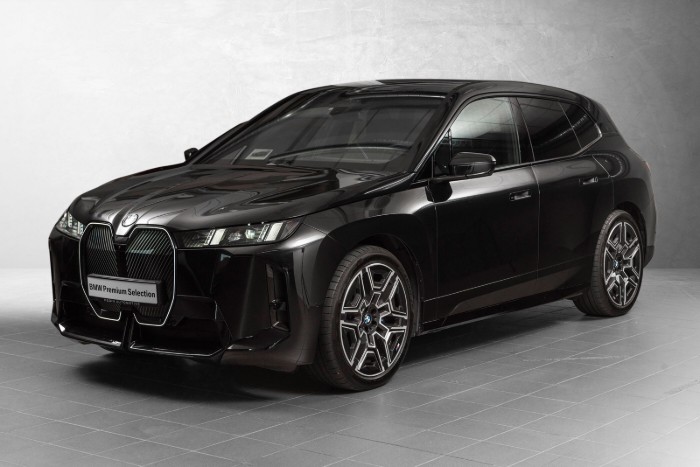 xDrive60 Fully Charged M Sport (K)