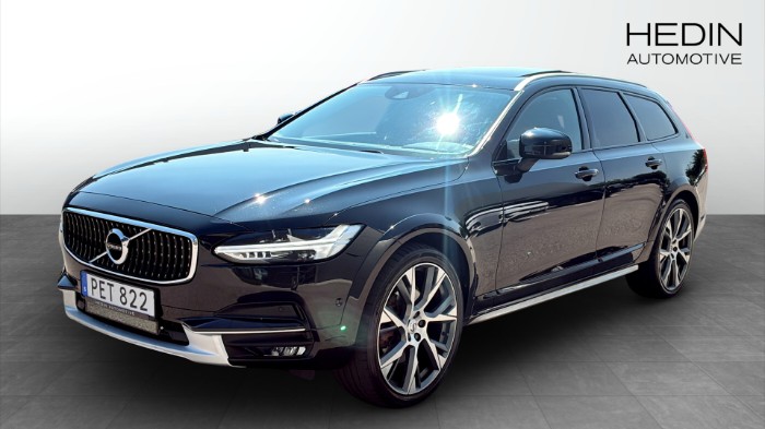 V90 CROSS COUNTRY