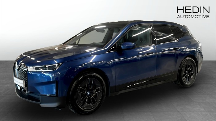 xDrive40 326hp