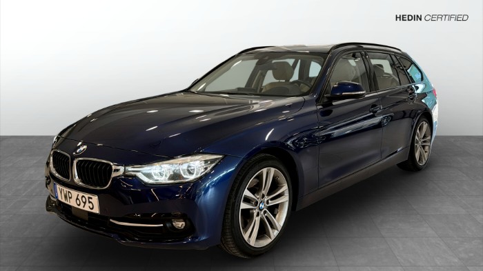 330I XDRIVE HUD PANO
