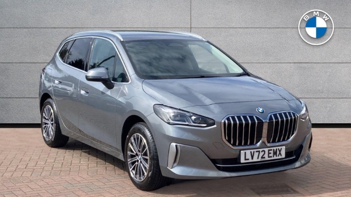 220i Luxury Active Tourer